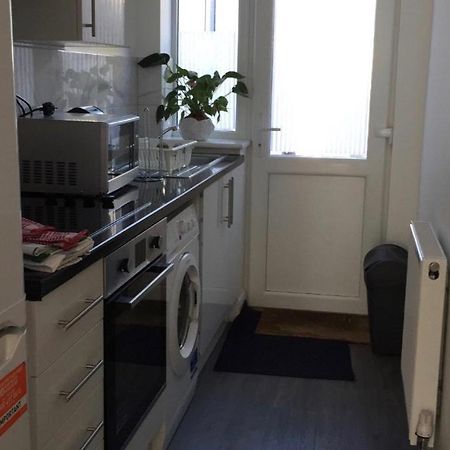 Quiet Studio By Lloyd Park Apartment South Norwood ภายนอก รูปภาพ